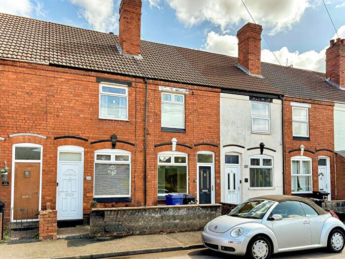 3 Bedroom Terraced House For Sale In School Street, Sedgley, DY3