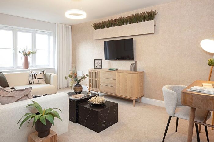 3 Bedroom Semi Detached House For Sale In Himley Village, Middleton Stoney Road, OX26