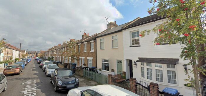 2 Bedroom House To Rent In Merton Road, Enfield, EN2