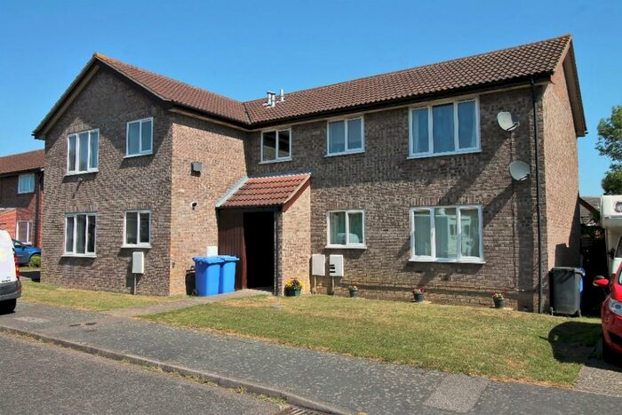 1 Bedroom Flat To Rent In Gainsborough Drive, Halesworth, Suffolk, IP19