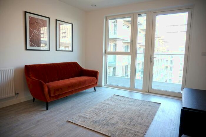 2 Bedroom Flat To Rent In Chamberlain Court, Ironworks Way, London, E13