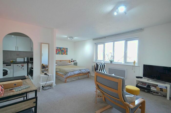 1 Bedroom Flat To Rent In Marnham Court, Harrow Road, Wembley, HA0