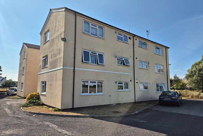 1 Bedroom Flat For Sale In Churchill Avenue, Clevedon, North Somerset, BS21