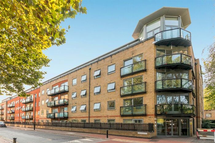 2 Bedroom Flat To Rent In Stanton House, Rotherhithe, London, SE16
