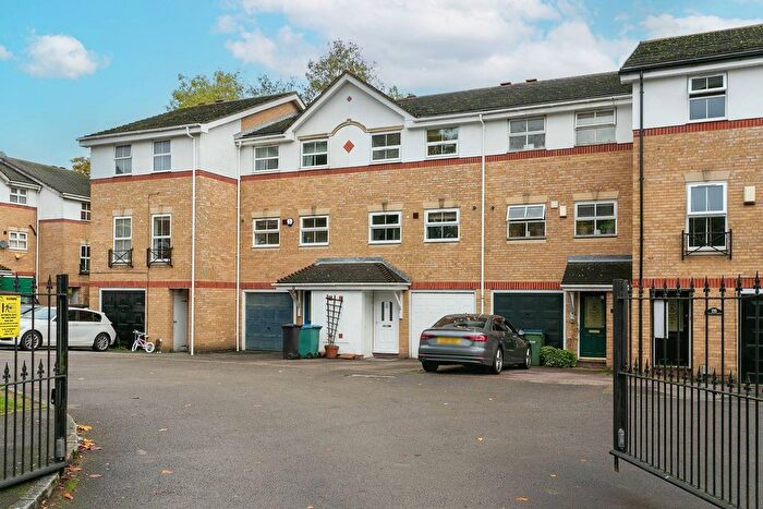 3 Bedroom Terraced House To Rent In Ladys Close, Watford, WD18