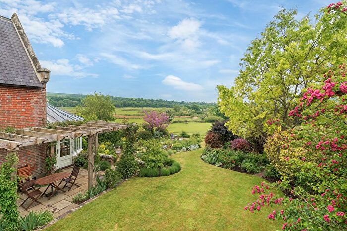 3 Bedroom Semi-Detached House For Sale In Houghton, Arundel, BN18