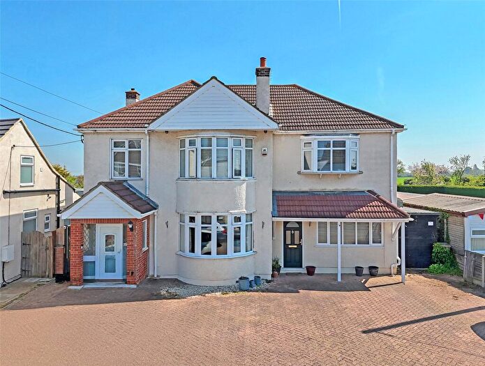 5 Bedroom Detached House For Sale In Little Wakering Road, Little Wakering, Essex, SS3