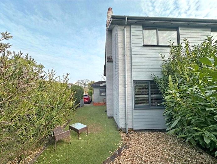 3 Bedroom Semi-Detached House For Sale In Greenways Road, Brockenhurst, Hampshire, SO42