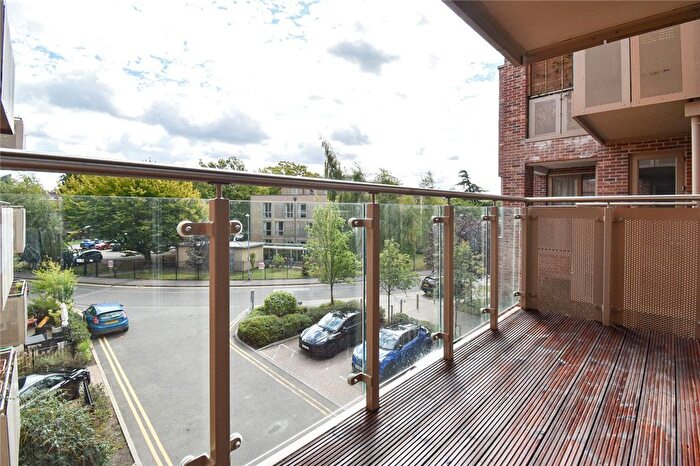 3 Bedroom Flat To Rent In Scholars Court, Harrison Drive, Cambridge, CB2