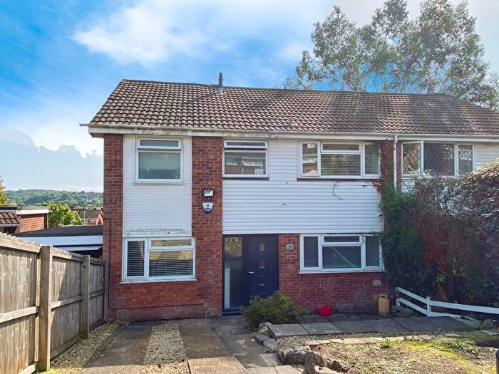 4 Bedroom Semi-Detached House For Sale In Walnut Drive, Caerleon, Newport, NP18