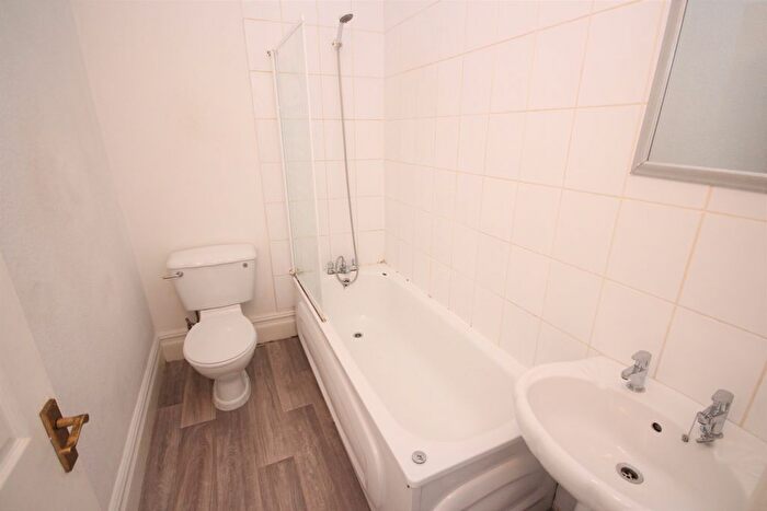 1 Bedroom Flat To Rent In Christchurch Road, Boscombe, Bournemouth, BH7