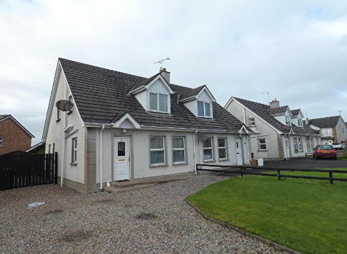3 Bedroom Semi-detached Chalet Bungalows For Sale In Raceview Drive, Ballymoney, BT53