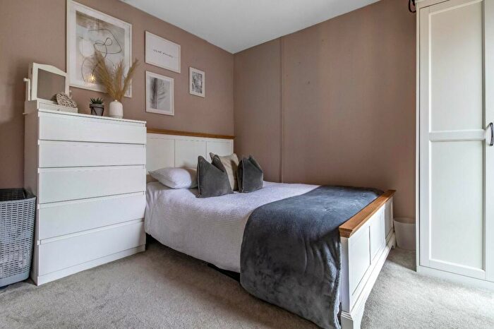 1 Bedroom Bungalow To Rent In Southgate Mews, Cirencester, Gloucestershire, GL7