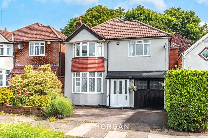 4 Bedroom Detached House For Sale In Bodenham Road, Birmingham, West Midlands, B31