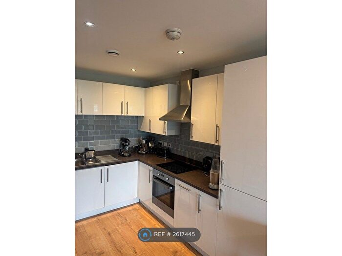 1 Bedroom Flat To Rent In River Heights, London, E15
