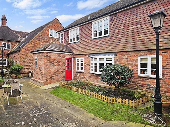2 Bedroom Cottage For Sale In Lax Lane, Bewdley, Worcestershire, DY12
