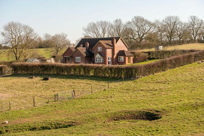 4 Bedroom Detached House For Sale In Keysoe Road, Riseley, MK44