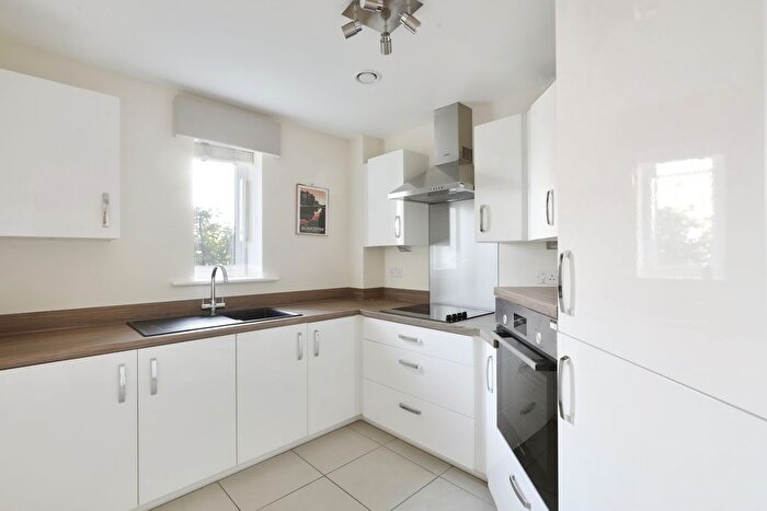 2 Bedroom Flat To Rent In St. Ann Way, The Docks, Gloucester, GL2