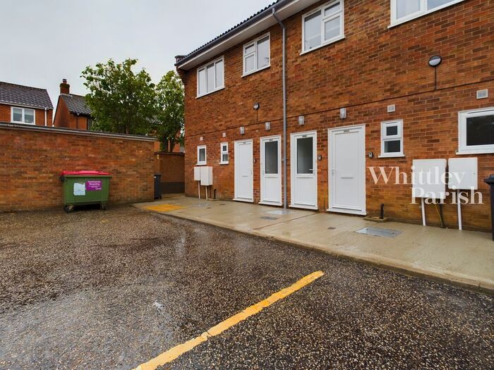 1 Bedroom Maisonette To Rent In The Street, Long Stratton, Norwich, NR15