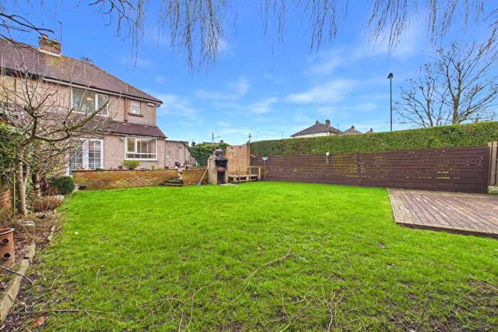 3 Bedroom Semi Detached House For Sale In Ridgeway Road, Gleadless., S12