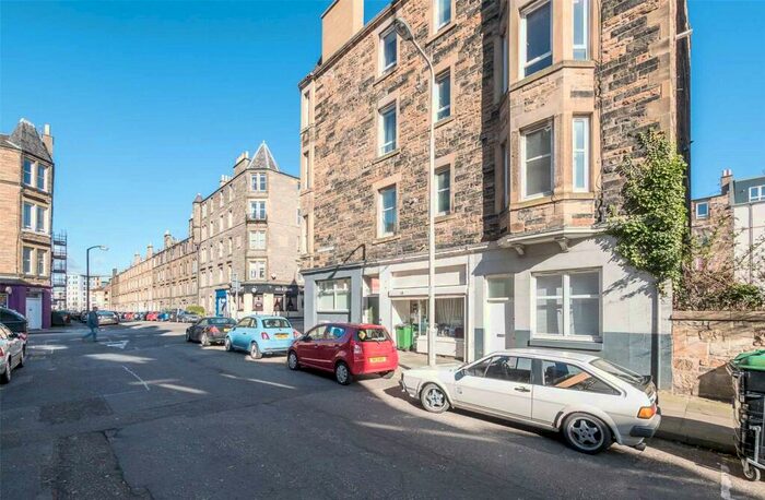 1 Bedroom Flat To Rent In Cambusnethan Street, Edinburgh, EH7