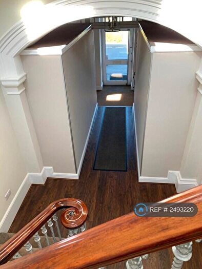 2 Bedroom Flat To Rent In Governors House, Warwick, CV34