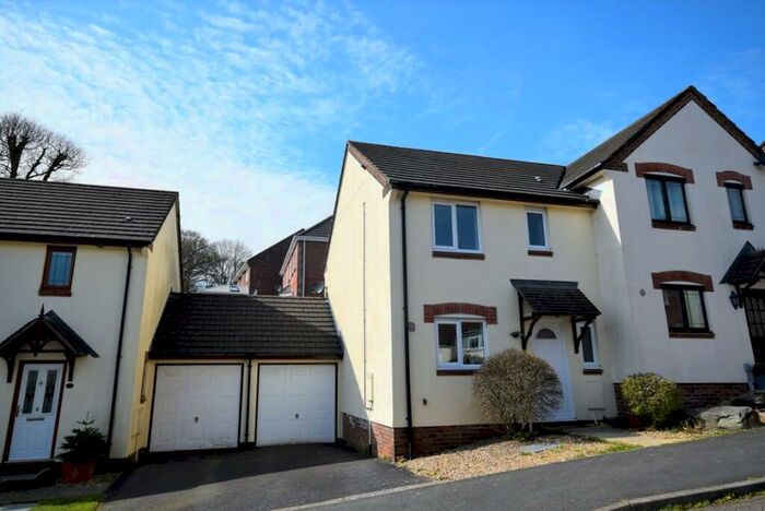 3 Bedroom House To Rent In Soloman Drive, Bideford, Devon, EX39