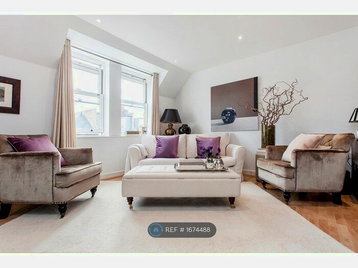 2 Bedroom Flat To Rent In Battersea Park, London, SW11