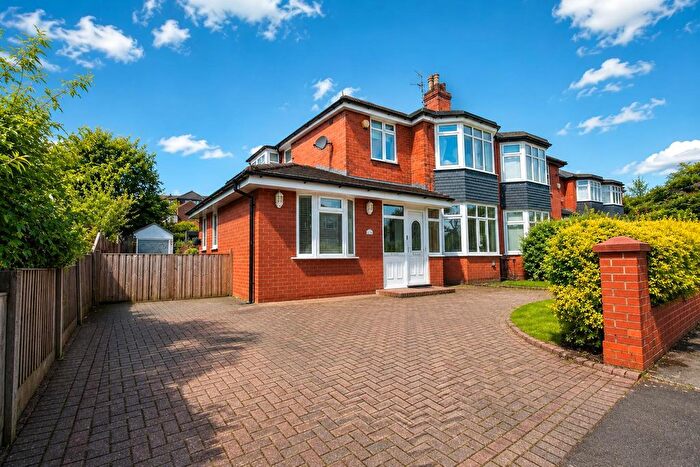 4 Bedroom Semi-Detached House For Sale In Butt Hill Avenue, Prestwich, M25