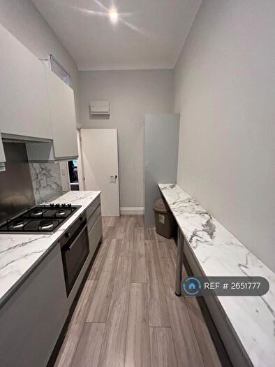 2 Bedroom Flat To Rent In Plympton Road, London, NW6