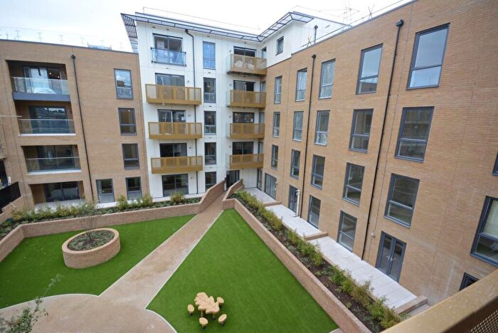 2 Bedroom Apartment To Rent In Watson Heights, CM1