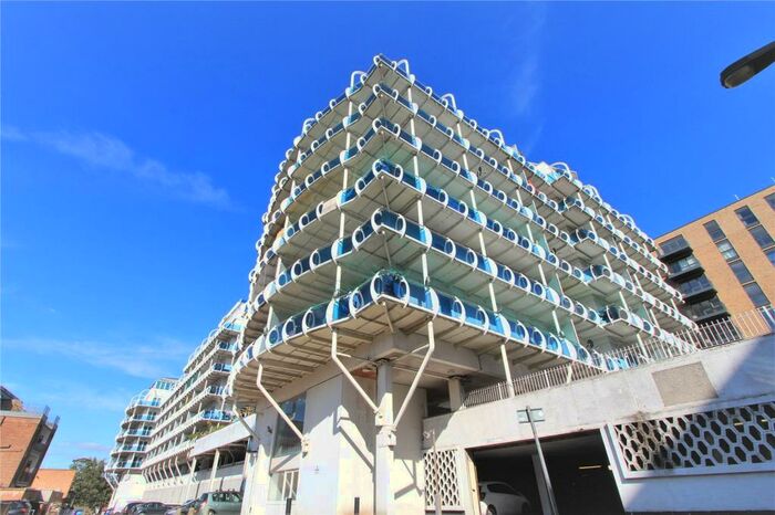 2 Bedroom Apartment To Rent In Platinum House, Lyon Road, Harrow, HA1