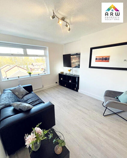 2 Bedroom Apartment To Rent In Minster Court, Liverpool, Merseyside, L7