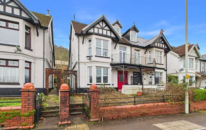 5 Bedroom Semi Detached House For Sale In Llantwit Rd, Treforest, CF37