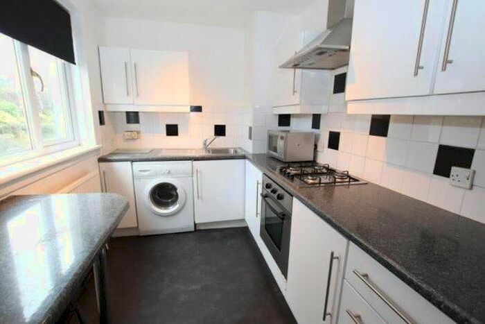 1 Bedroom Flat To Rent In Valleyfield, Glasgow, G75