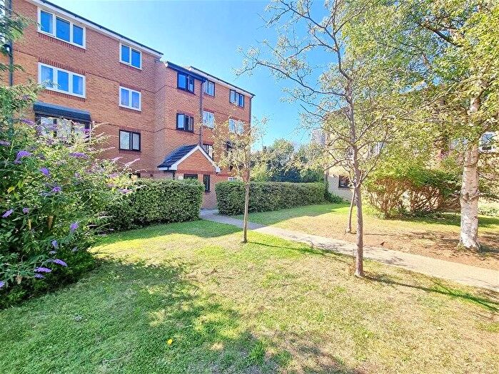 1 Bedroom Flat To Rent In Jack Clow Road, West Ham, E15