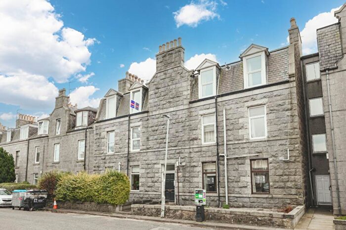1 Bedroom Flat To Rent In Claremont Street, Aberdeen, AB10