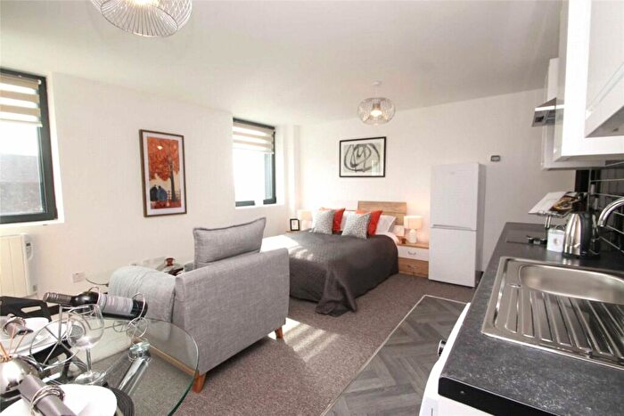 Apartment To Rent In Regal House, Duke Street, Stockport, SK1