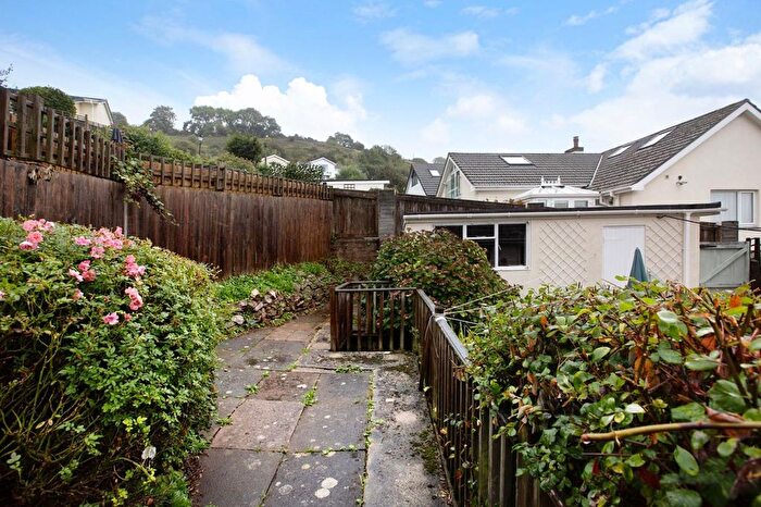 2 Bedroom Detached Bungalow For Sale In Grandison Avenue, Bishopsteignton, TQ14