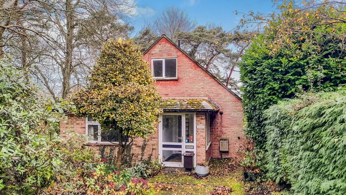 3 Bedroom Bungalow For Sale In Church Approach, Cudham, Sevenoaks, TN14