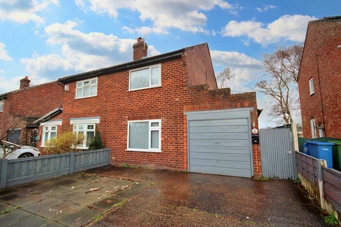 2 Bedroom Semi-Detached House To Rent In Hillock Lane, Woolston, Warrington, WA1