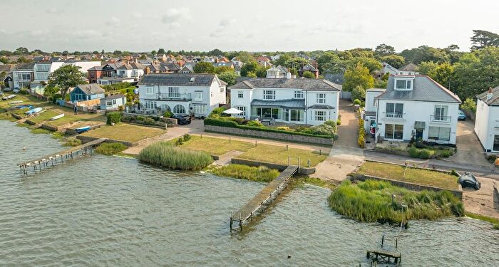 5 Bedroom Detached House For Sale In Fishermans Bank, Mudeford, Christchurch, BH23
