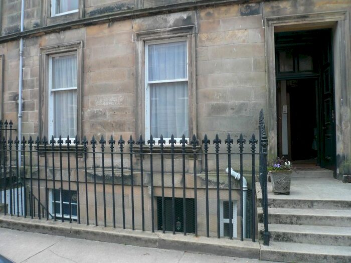 2 Bedroom Flat To Rent In Howard Place, St Andrews, Fife, KY16