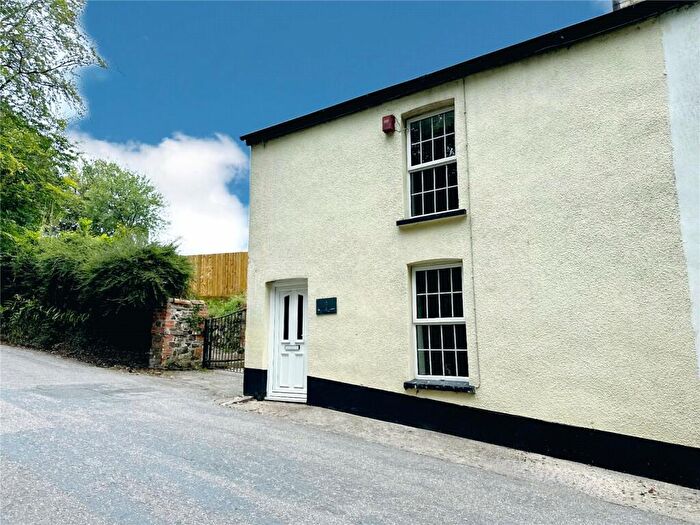 3 Bedroom End Of Terrace House For Sale In Devon, EX38