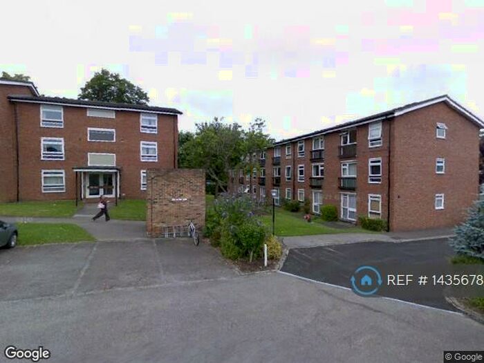 1 Bedroom Flat To Rent In Maresfield, Croydon, CR0