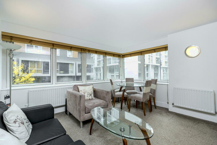 1 Bedroom Flat To Rent In Cassilis Road, London, E14
