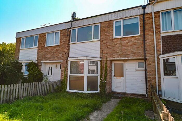 4 Bedroom Terraced House To Rent In Kefford Close, Horndean, PO8