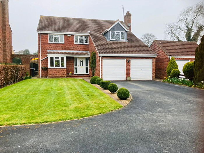 4 Bedroom Detached House For Sale In Bishop Burton Road, Cherry Burton, Beverley, HU17