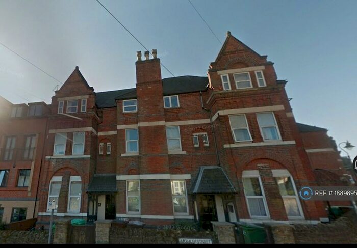 4 Bedroom Flat To Rent In Arthur Street, Nottingham, NG7