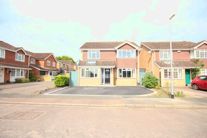 5 Bedroom Detached House To Rent In Lyle Court, Maidstone, ME16